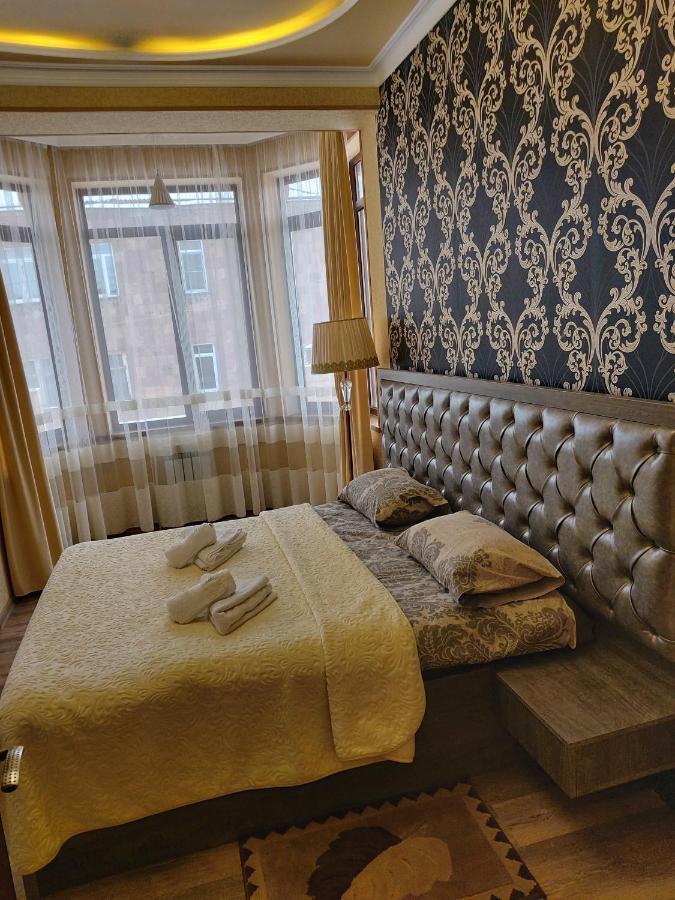 Hotel Felisa Гюмри Екстериор снимка