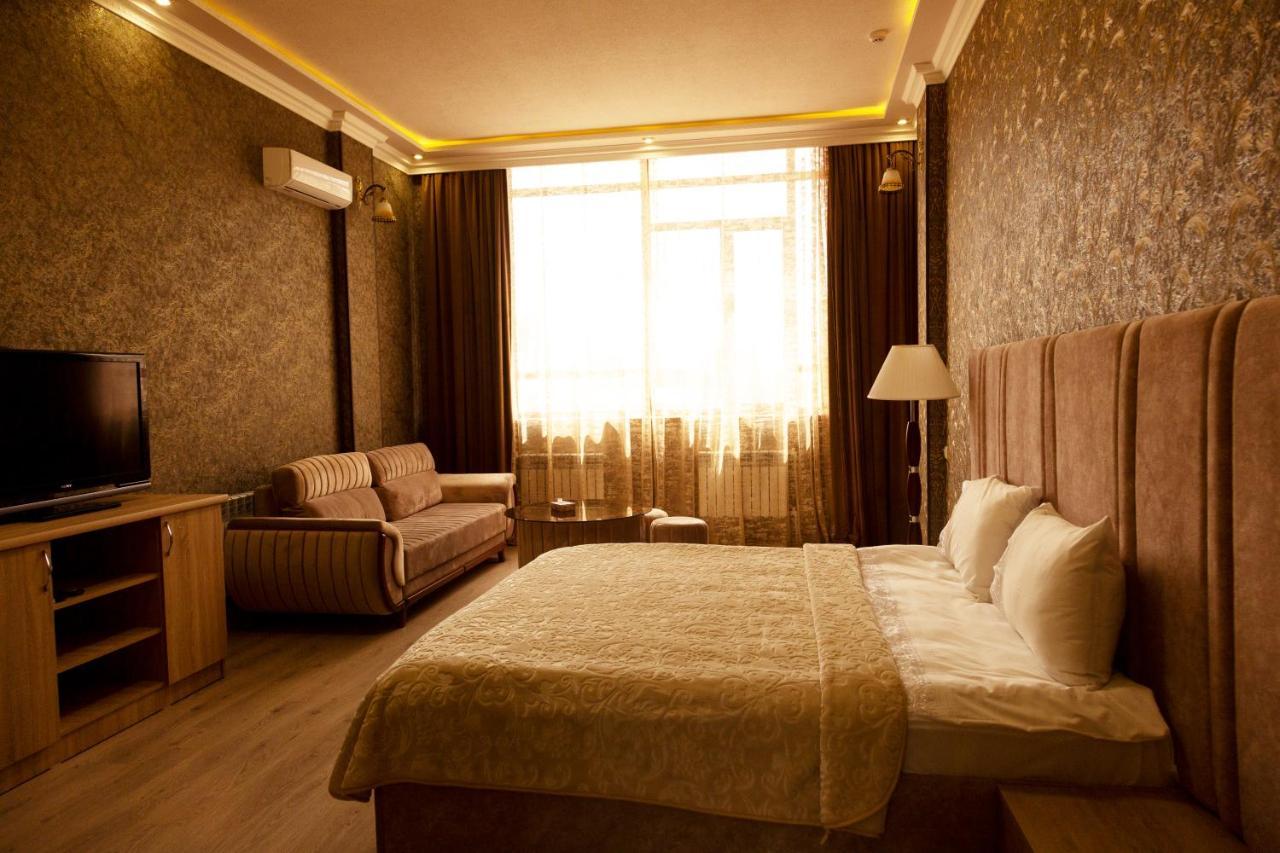 Hotel Felisa Гюмри Екстериор снимка