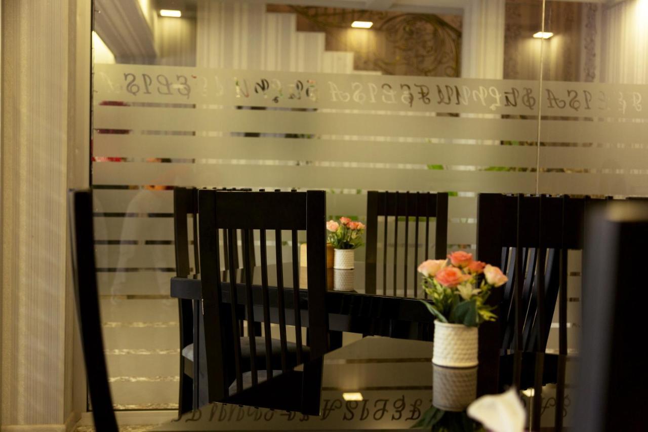 Hotel Felisa Гюмри Екстериор снимка