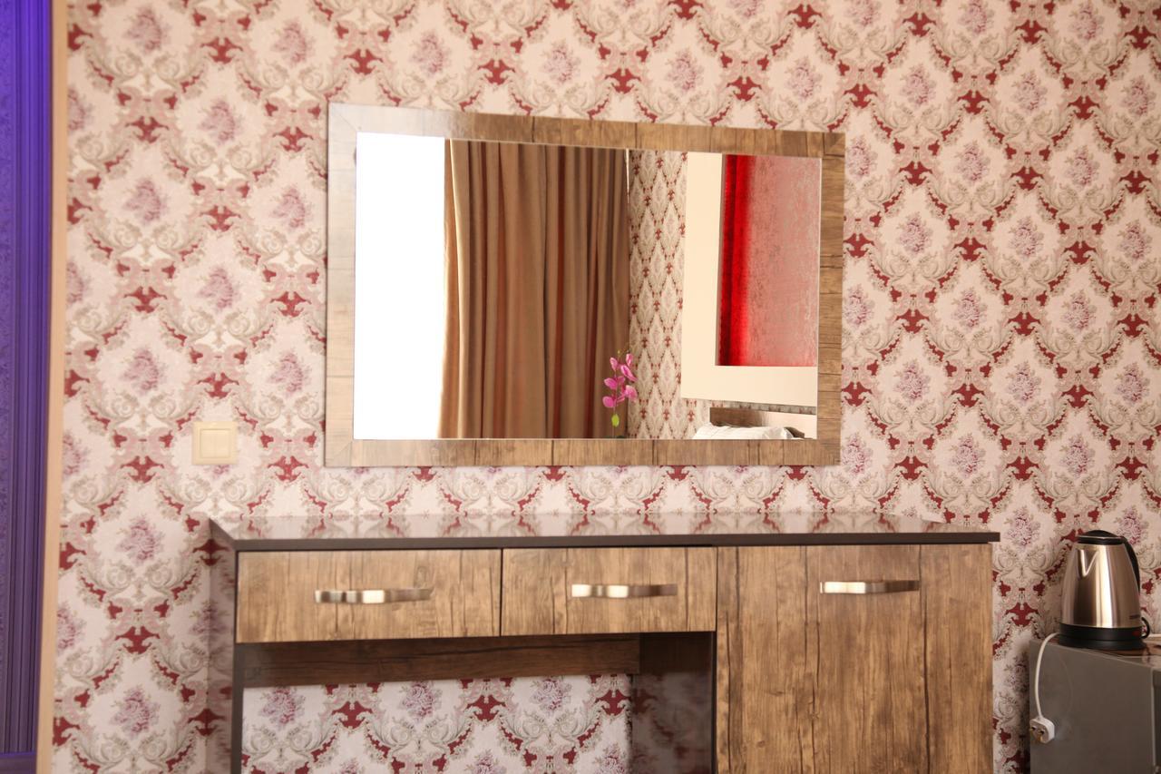 Hotel Felisa Гюмри Екстериор снимка