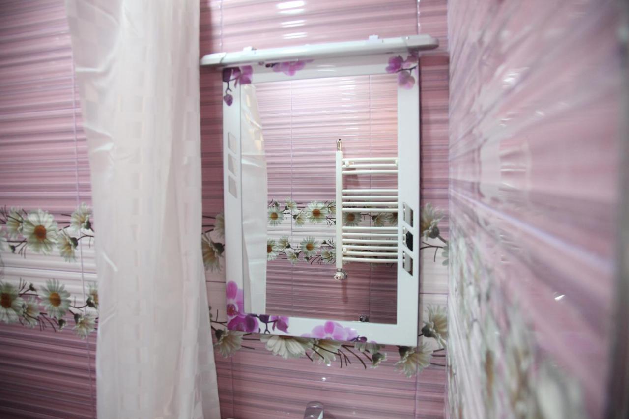 Hotel Felisa Гюмри Екстериор снимка